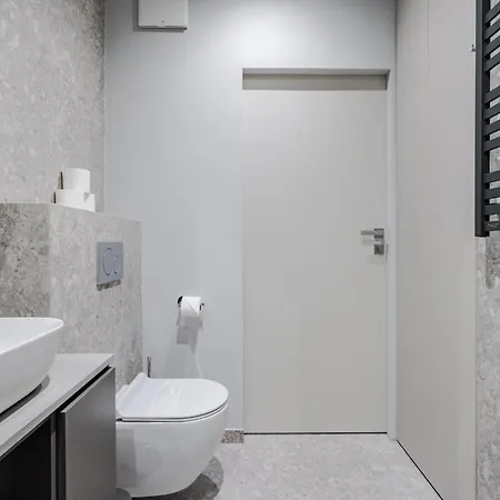 Stylowe Very Berry W Poznaniu Z Parkingiem I Balkonem By Renters *