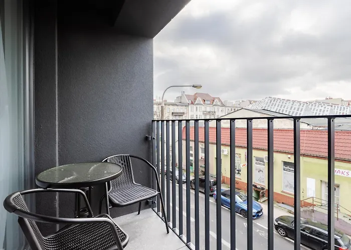 Stylowe Very Berry W Poznaniu Z Parkingiem I Balkonem By Renters * Poznan